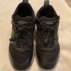 KEEN Men's Black Athletic Shoes